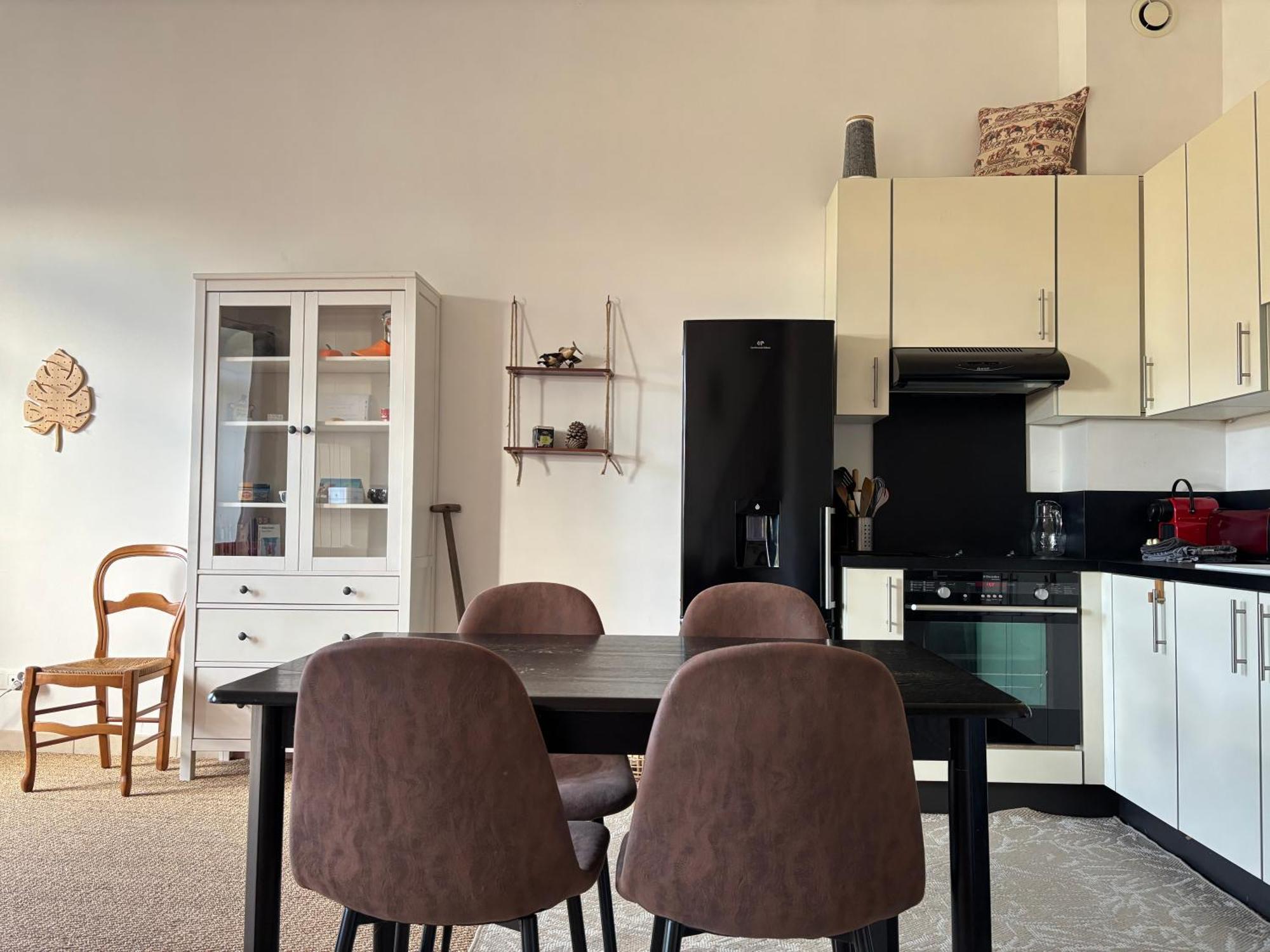Les Douves Duplex 5 Personnes Lumineux Avec Jardin Et Terrasse Amenagee , Vue Sur Chateau A 5Mn De La Mer, Proche Omaha Beach Et Bayeux Commes Exterior photo