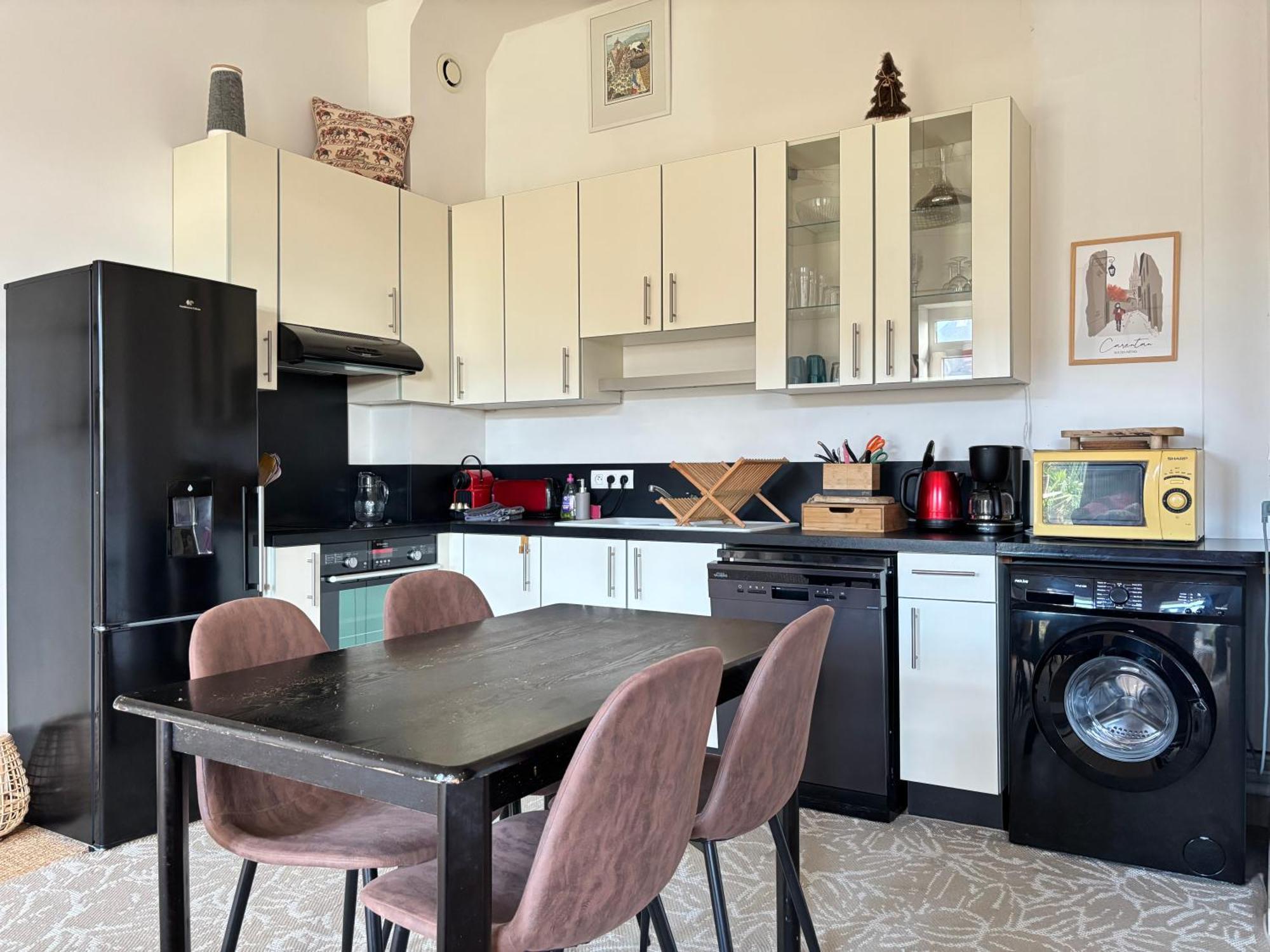 Les Douves Duplex 5 Personnes Lumineux Avec Jardin Et Terrasse Amenagee , Vue Sur Chateau A 5Mn De La Mer, Proche Omaha Beach Et Bayeux Commes Exterior photo