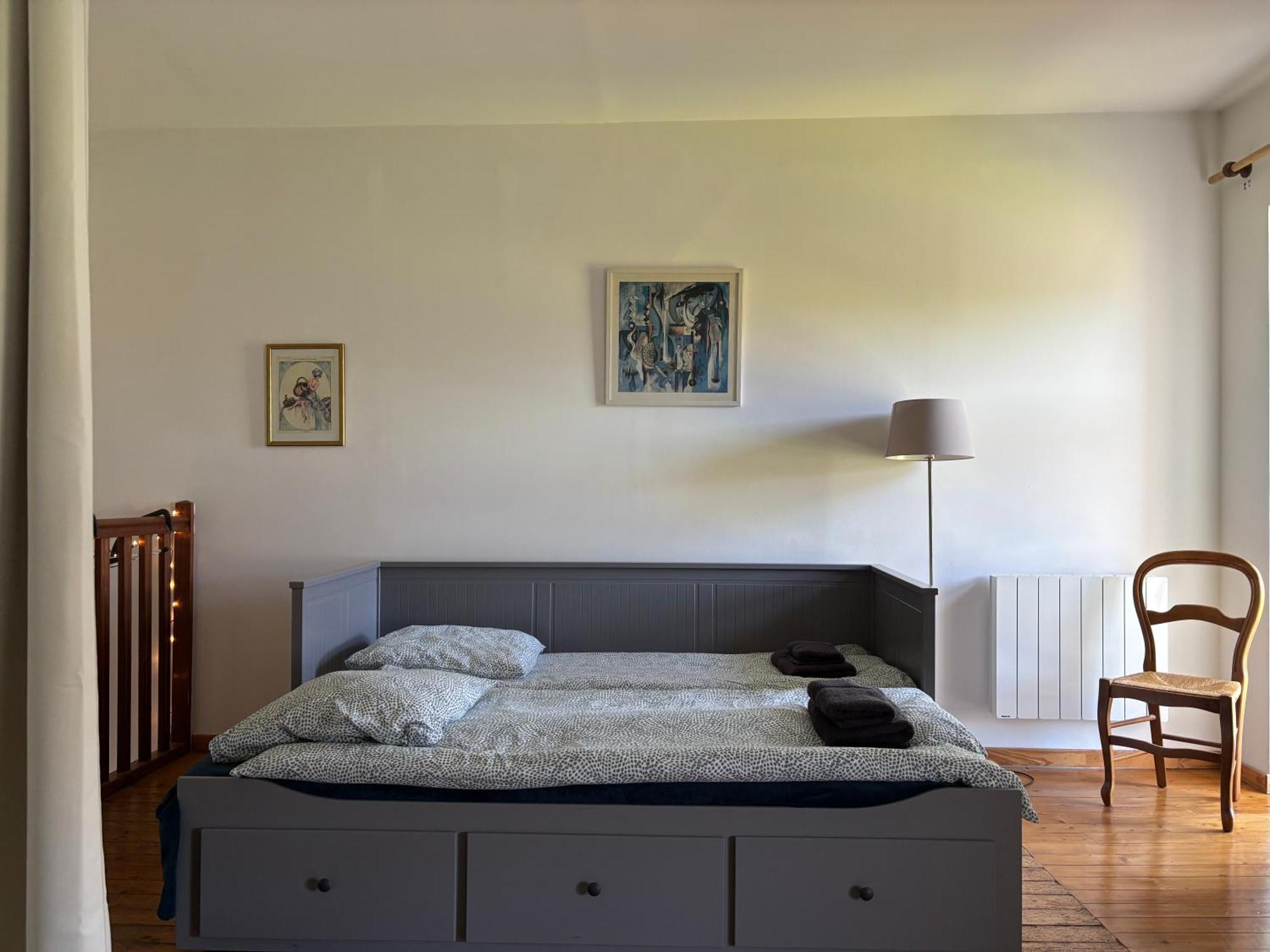 Les Douves Duplex 5 Personnes Lumineux Avec Jardin Et Terrasse Amenagee , Vue Sur Chateau A 5Mn De La Mer, Proche Omaha Beach Et Bayeux Commes Exterior photo